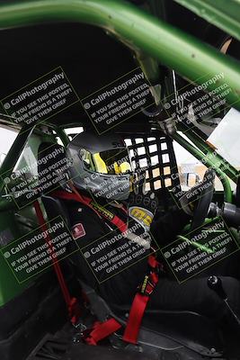 media/Jun-01-2025-CalClub SCCA (Sun) [[eae223c5dd]]/Around pit/